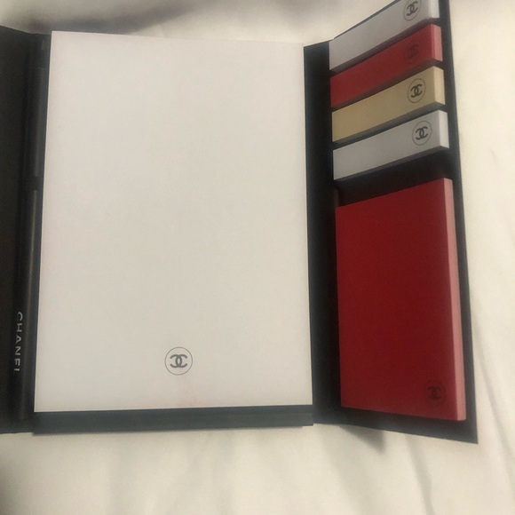 CHANEL LA COLLECTION Memo 2024 Novelty. - Picture 3 of 5